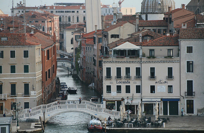 Canal time from the Orchestra