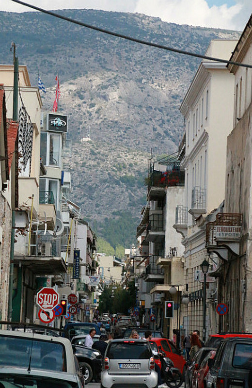 A busy street in the Centre of volos
