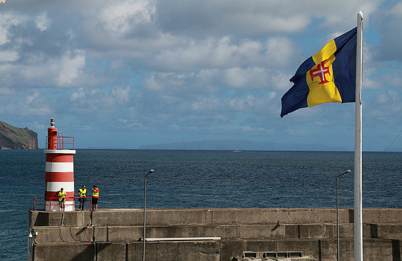 Madeiran flag and lighthouse