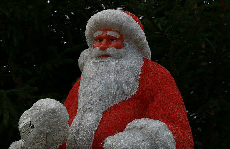 A frightened Santa of just fatigued?!