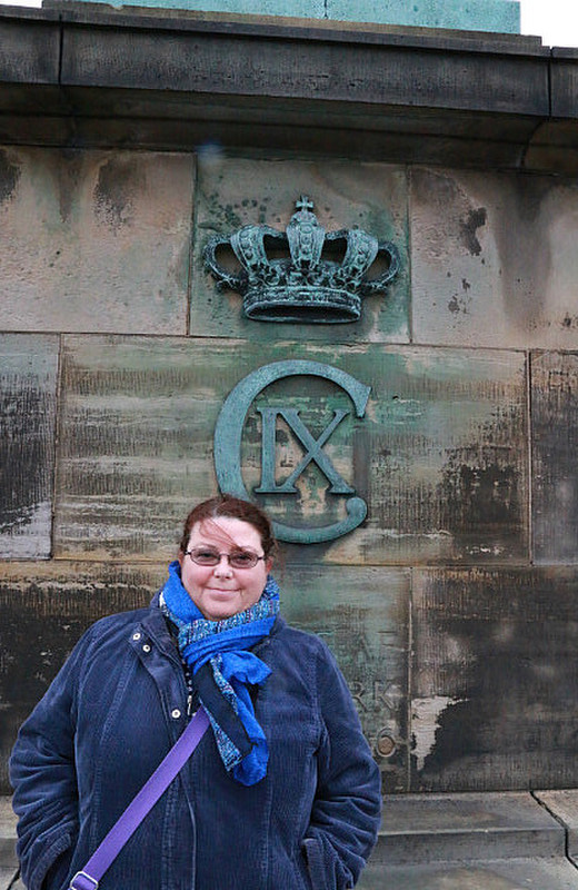 Roisin in the grounds of Christianborg Palace