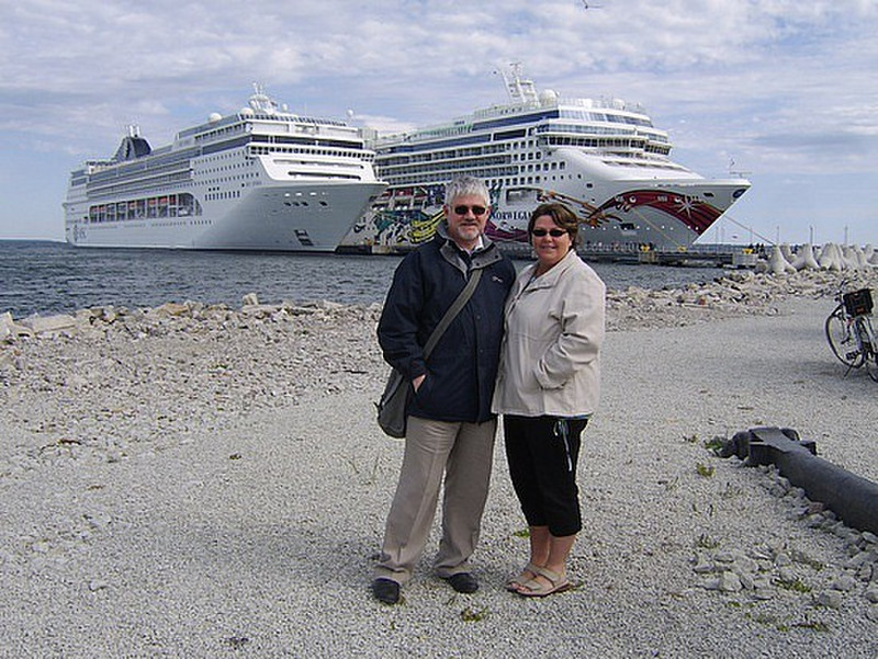Chris and Roisin - Tallinn cruise jetty