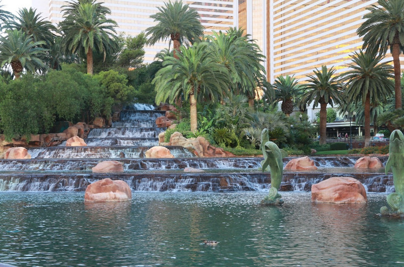 The waterfeature at the Mirage