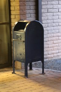 Mail box or is it blue bin day??!