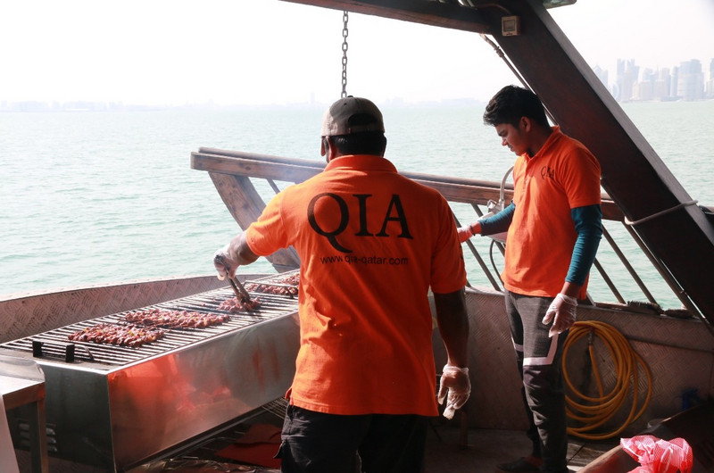 Our barbeque on the go - a dhow experience