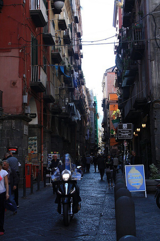 A typical Neapolitan street