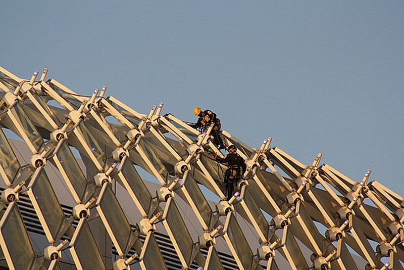 Men changing a light bulb, the Yas hotel
