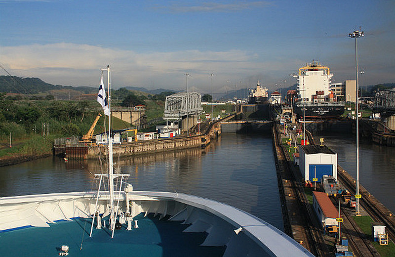 Approaching Miraflores locks