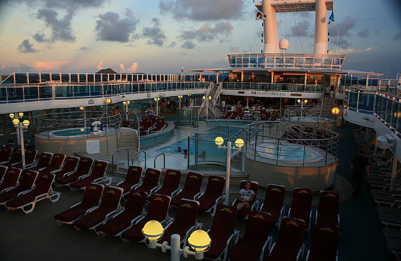 The pool deck aboard the Island Princess