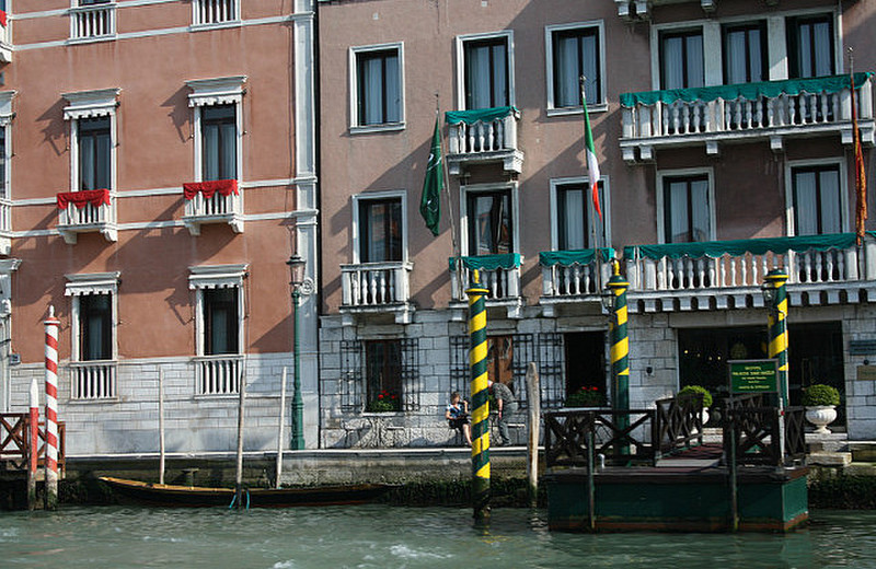 Black and yellow poles, Venice..very chic!