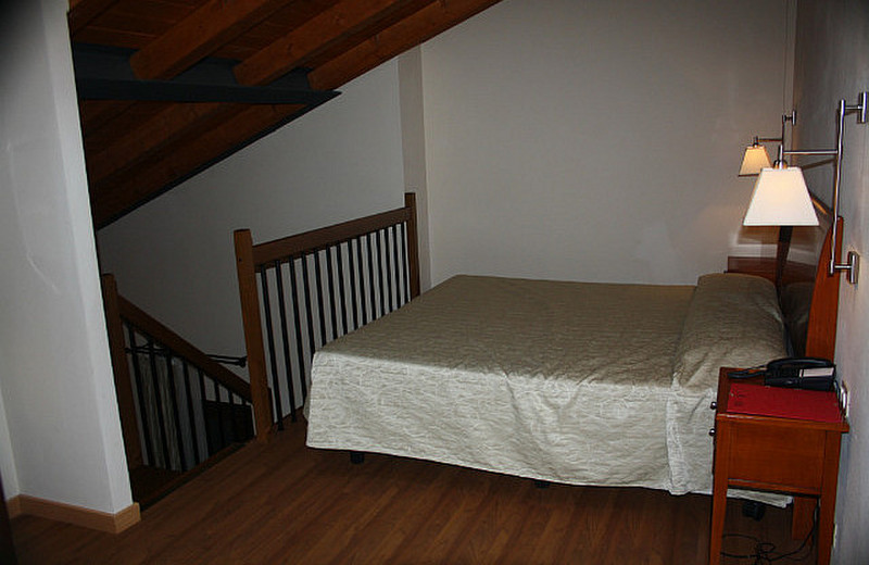 The upstairs bedroom &#39;Hotel Vencie resort&#39;