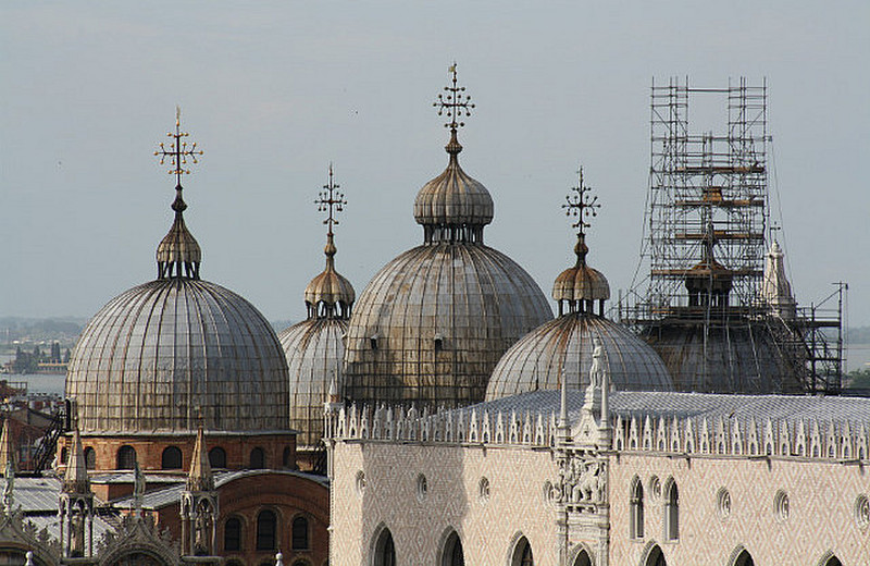 The tops of San Marco&#39;s basilica