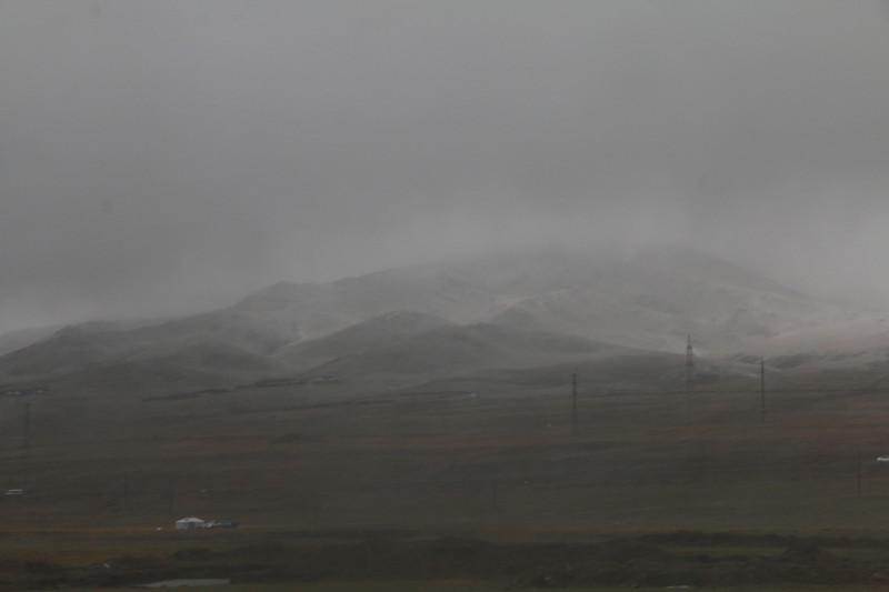 First snow of the years hits the Mongolian plains