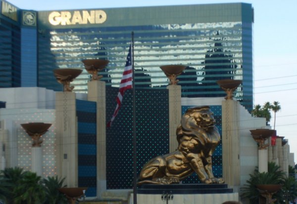 Vegas 5- Day 1- MGM