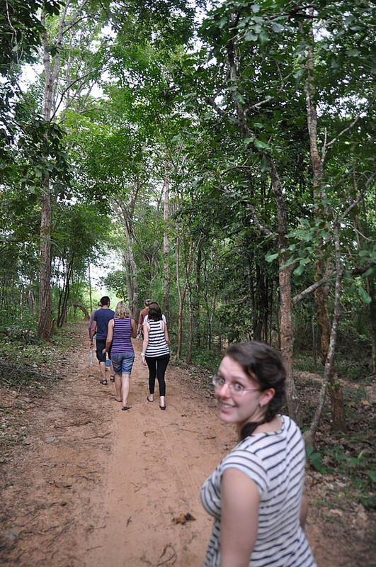 Nat walking in the Jungle | Photo