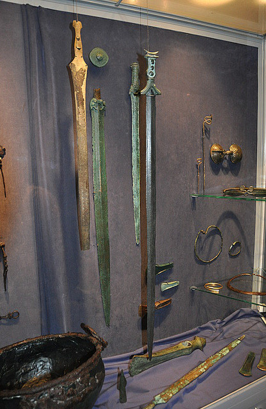 Swords and Relics 3000 years old