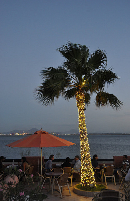 Nice waterside dining