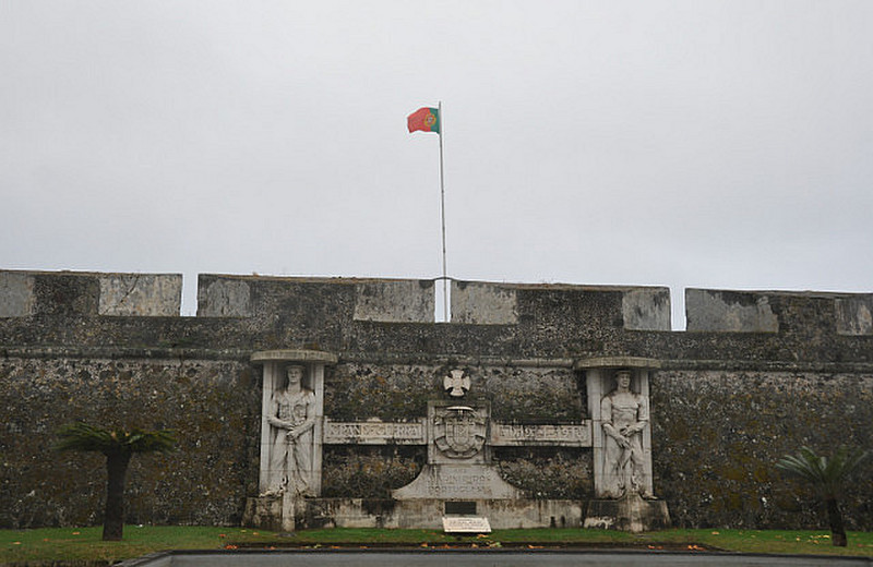 Fort of S&atilde;o Br&aacute;s