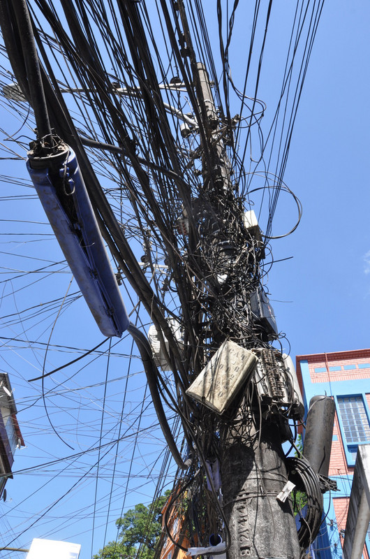 Favela Rochina Electricians Nightmare