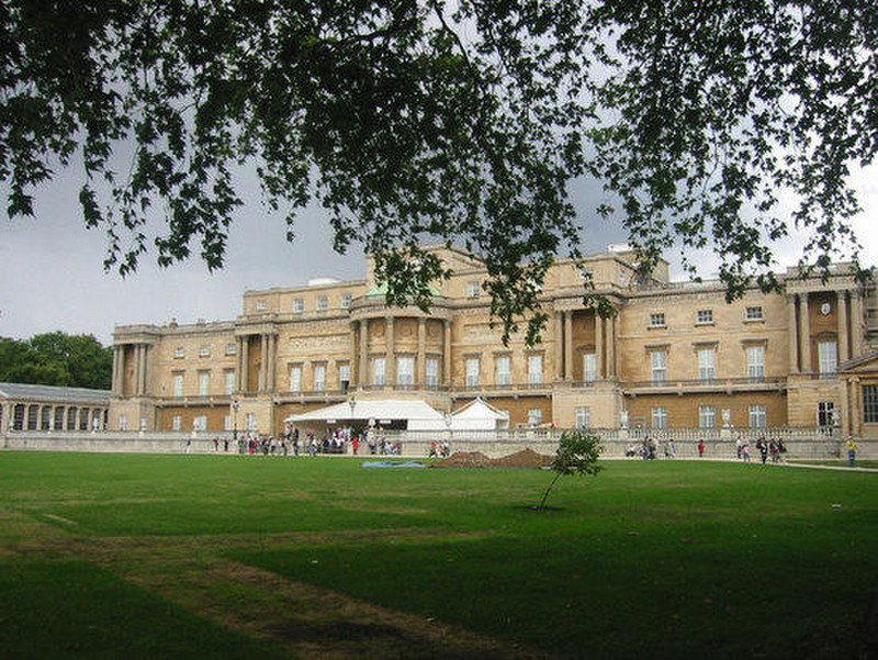 Buckingham Palace Again