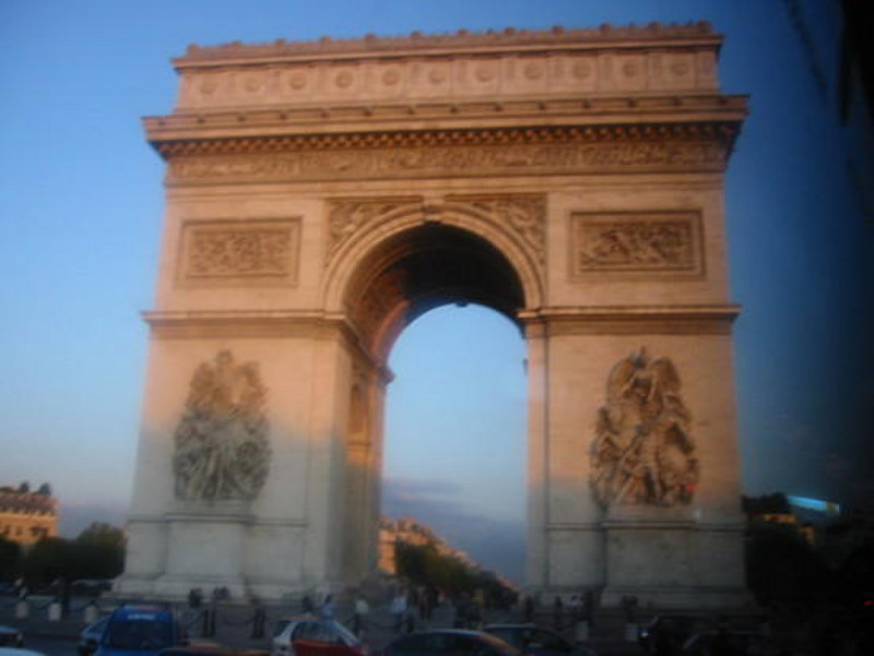 Arch de Triumph (Dusk)