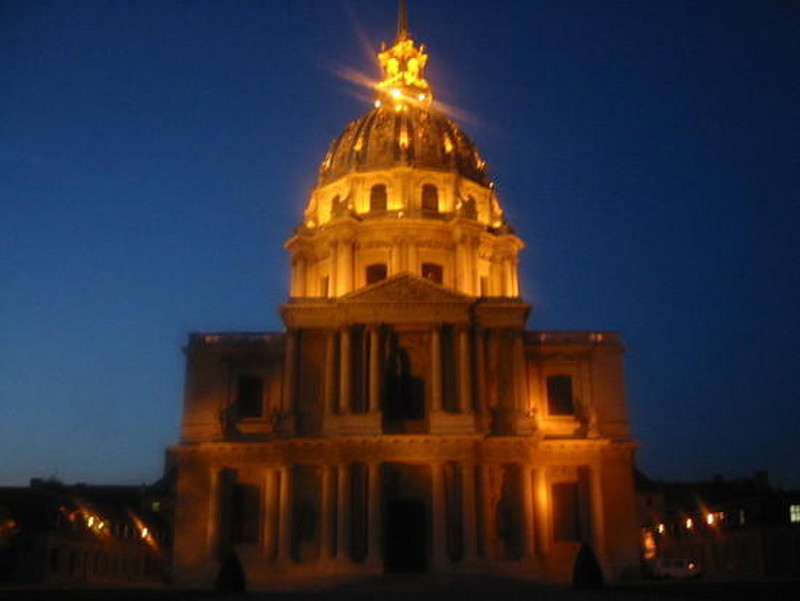 Eglise Du Dome (night)