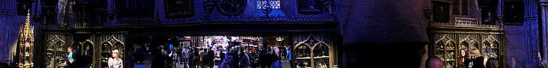 A panorama of Dumbledore&#39;s office, left to right