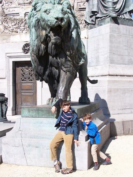 Ziah, Rowan, and Statue