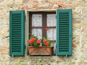 Monteriggioni window