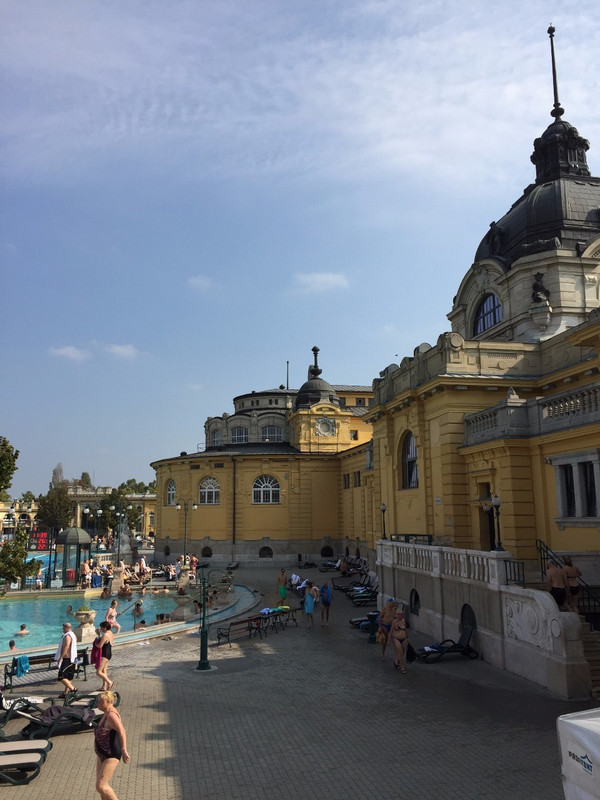 Szechenyi Baths and Pool, Budapest