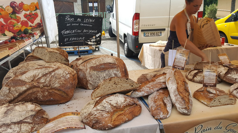 Le Pain. Beautiful Bread