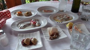 Selection of appetisers, Konoba Batelina