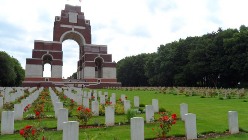 Anglo-French cemetery, Thiepval
