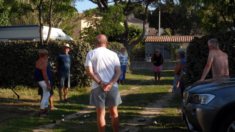 Daily game of boules