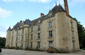 Chateau Accommodation