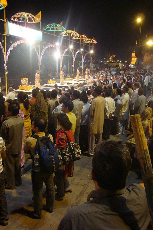 Puja and Crowds