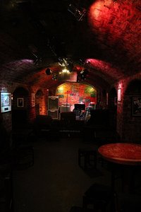 Cavern Pub