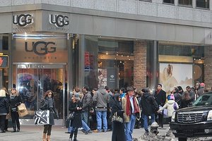 Ugg Australia And The Line On 5th Avenue