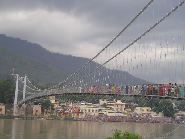 Rishikesh - walking bridge