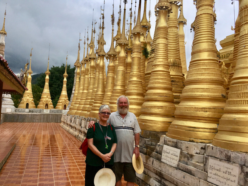 1054 Stupas
