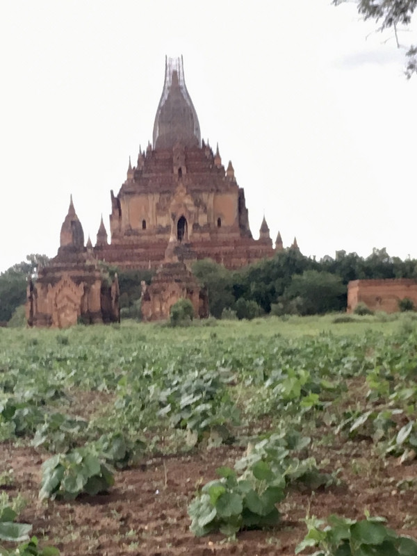Alotawpyi Pagoda