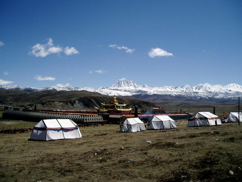 03Tibetan Tents