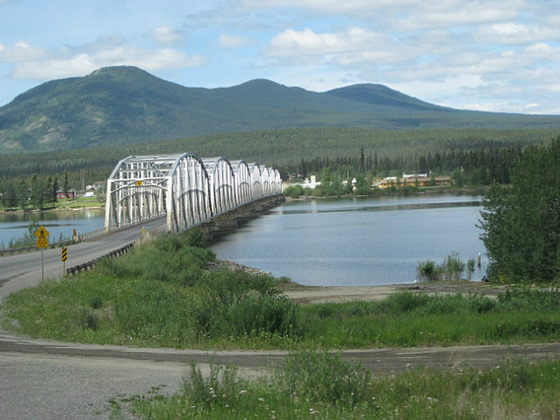 Motorcycle unfriendly bridge into Teslin