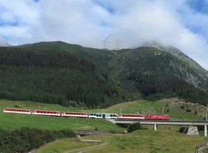 Glacier train
