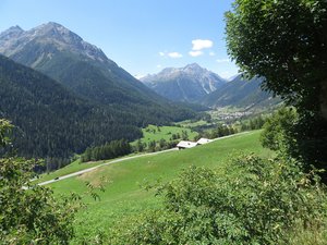 Valley below Guarda