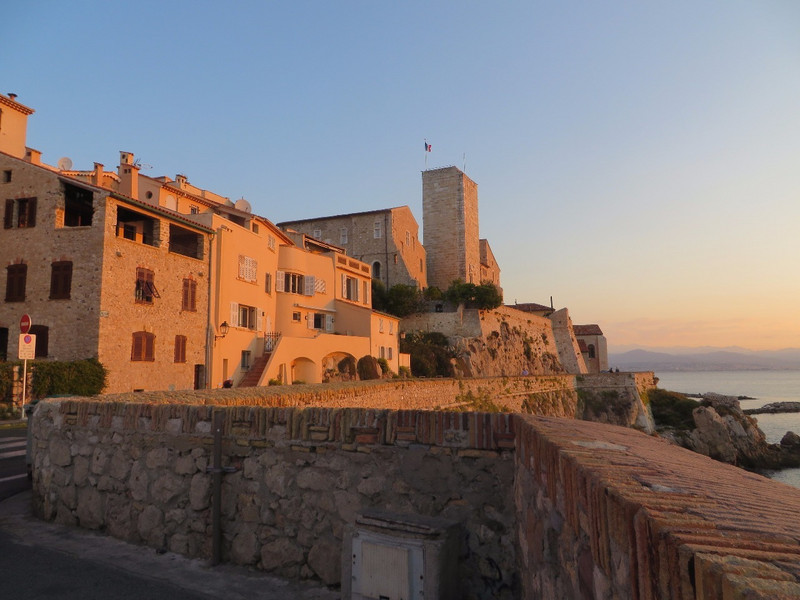 Morning in Antibes         