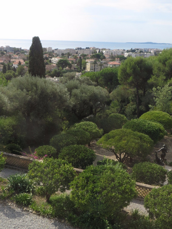 View of gardens and ocean from Renoir&#39;s balcony