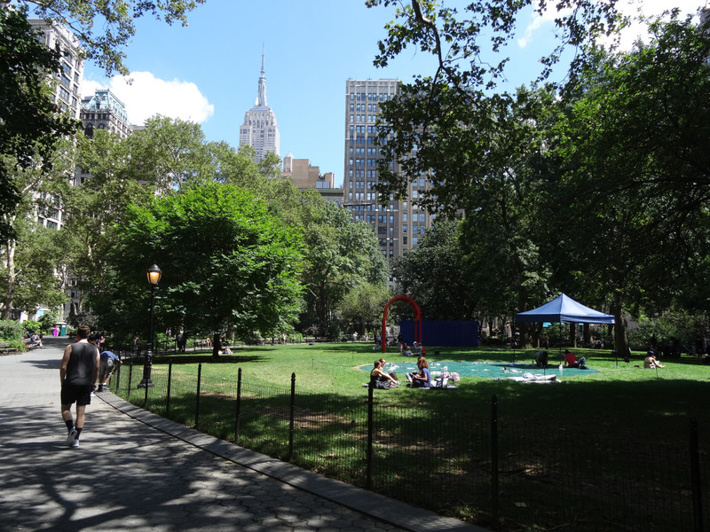 Madison Square Park et l'Empire State Building
