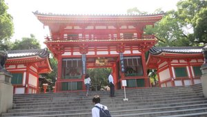 Entrance to Yasaka Shrine