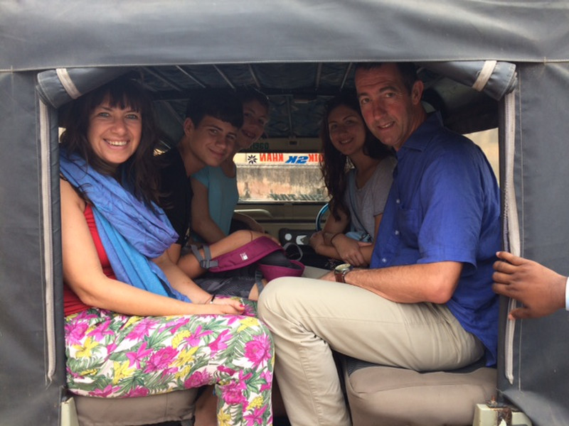 A bumpy jeep ride to the fort